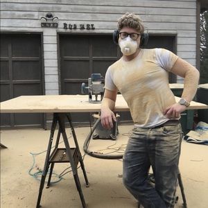 Meet your Posher, Max